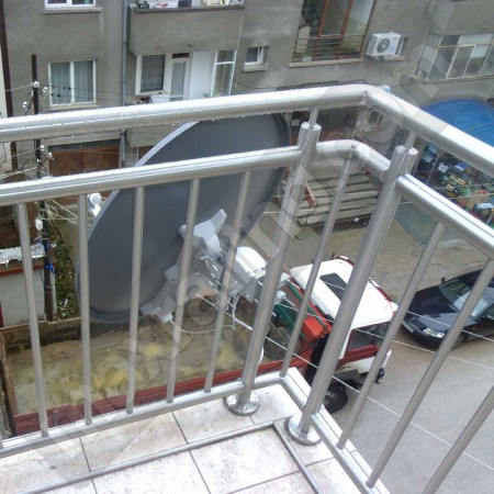 Парапети за тераса